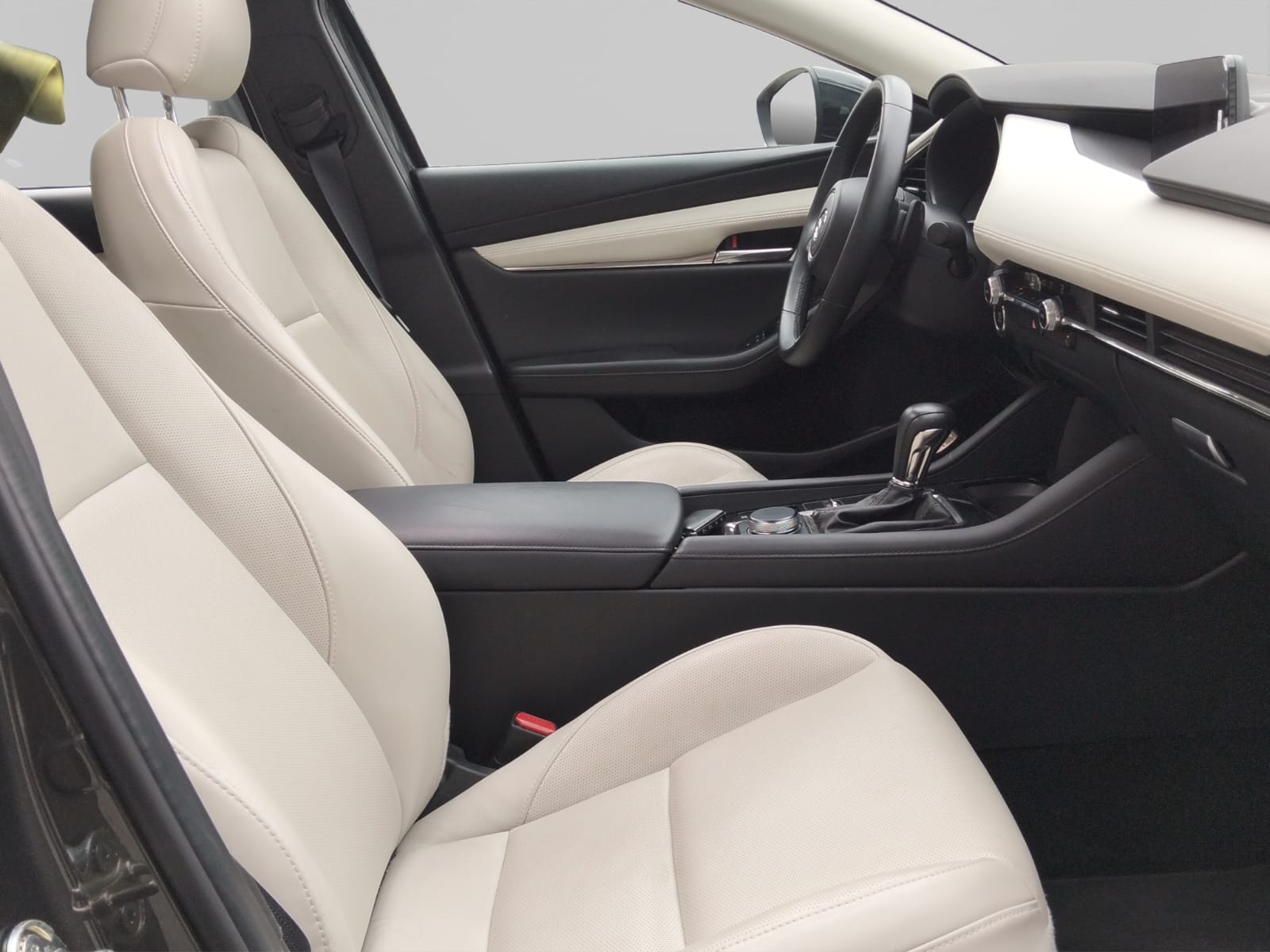 2025 Mazda Mazda 3 2.5 Signature Hb At