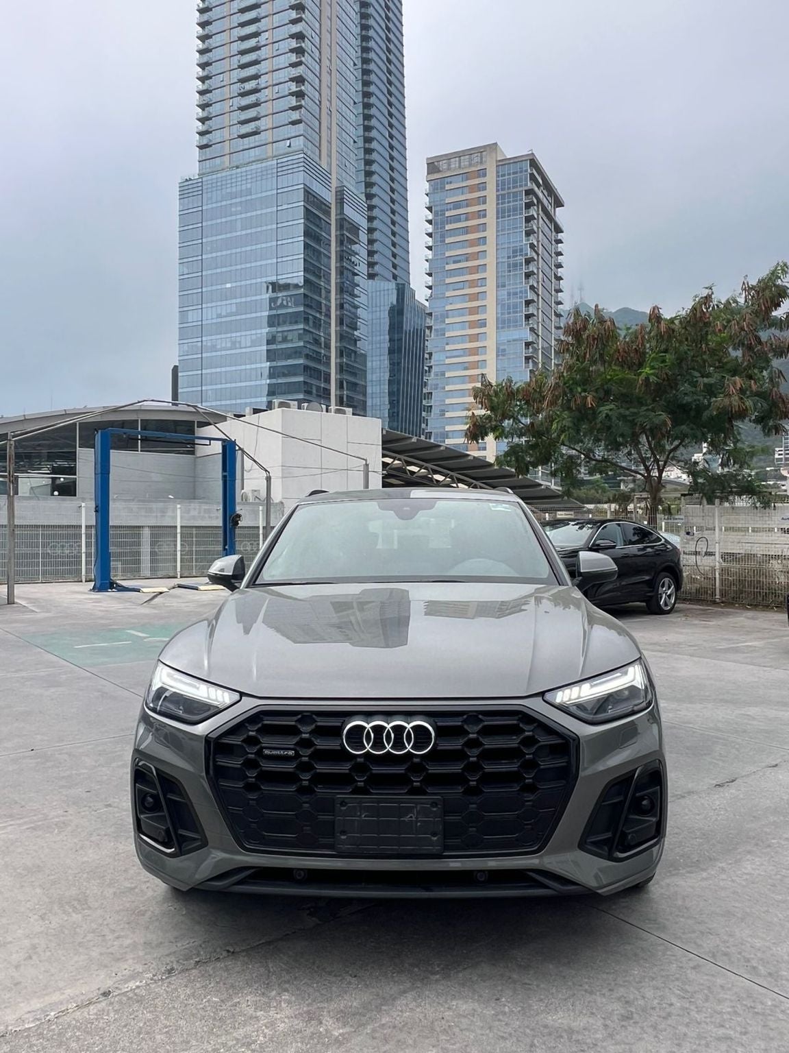 2024 Audi Q5 2.0 S line Quattro At