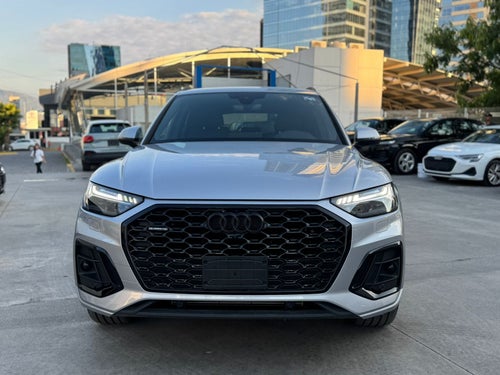 2025 Audi Q5 2.0 S line Quattro At
