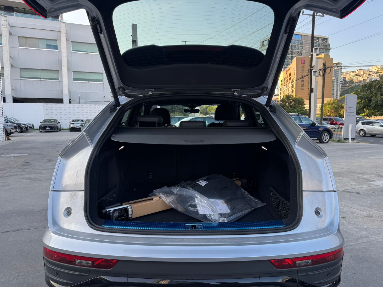 2025 Audi Q5 2.0 S line Quattro At