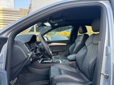 2025 Audi Q5 2.0 S line Quattro At