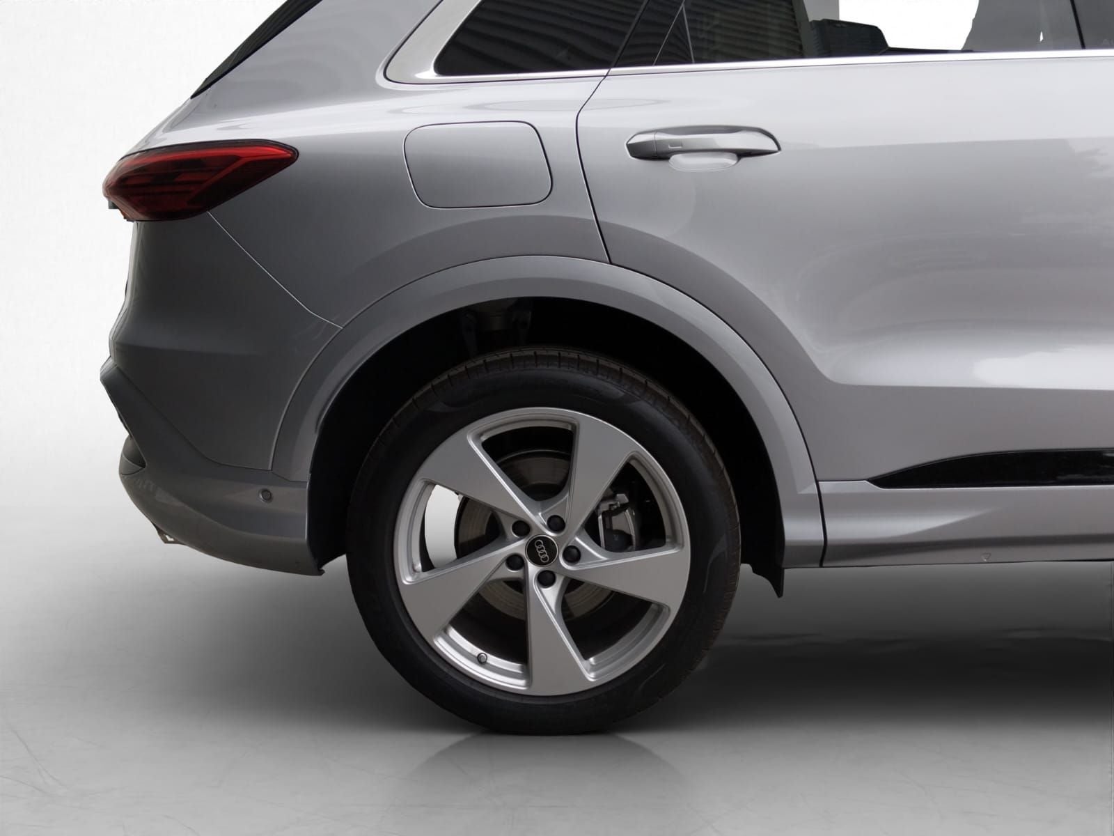 2025 Audi Q5 2.0 Elite Quattro At