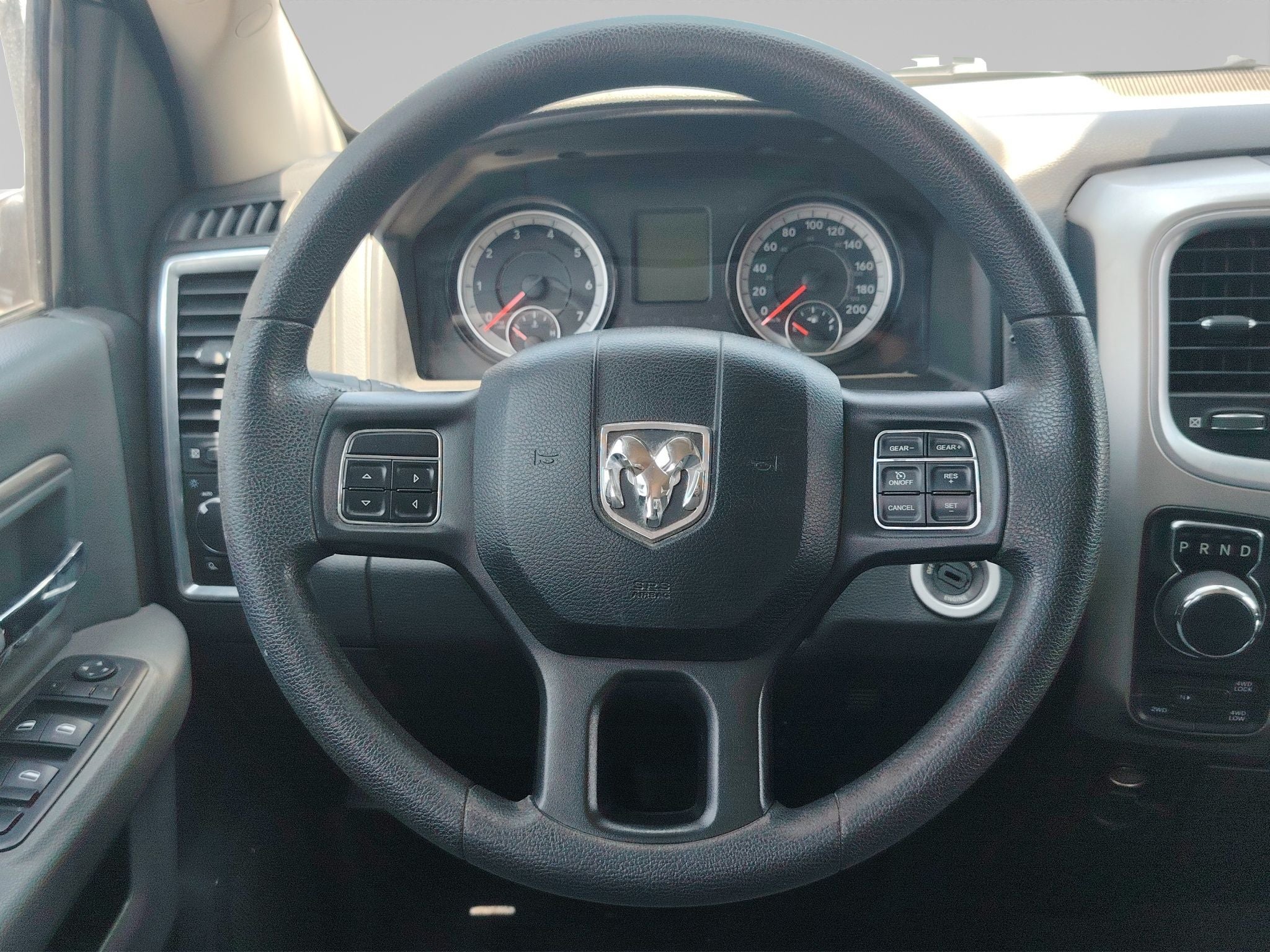 2020 RAM 1500 3.6 V6 Crew Cab SLT At