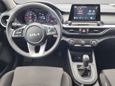 2024 Kia Forte 2.0 Lx Sedan Mt