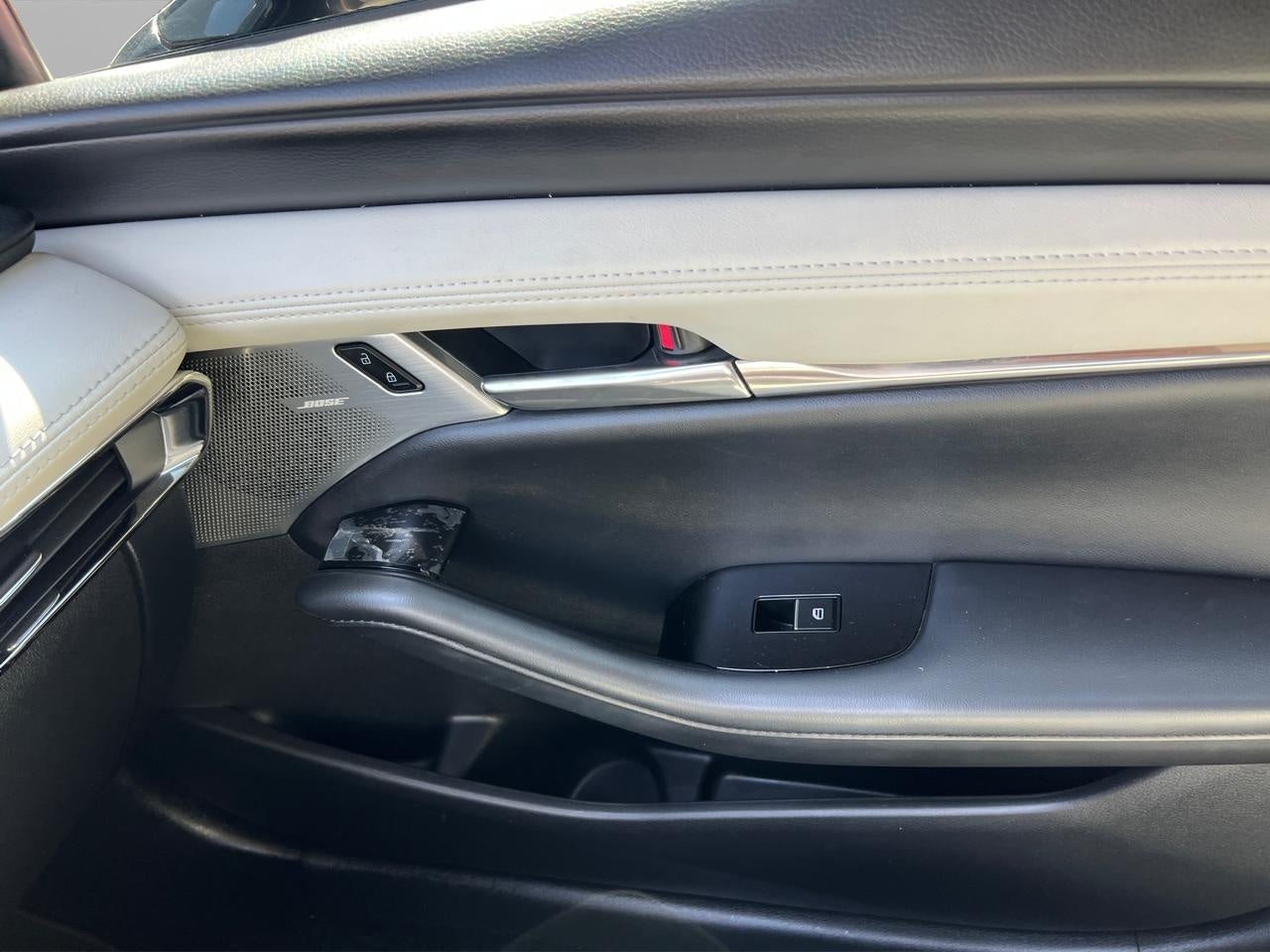 2025 Mazda Mazda 3 SIGNATURE TA