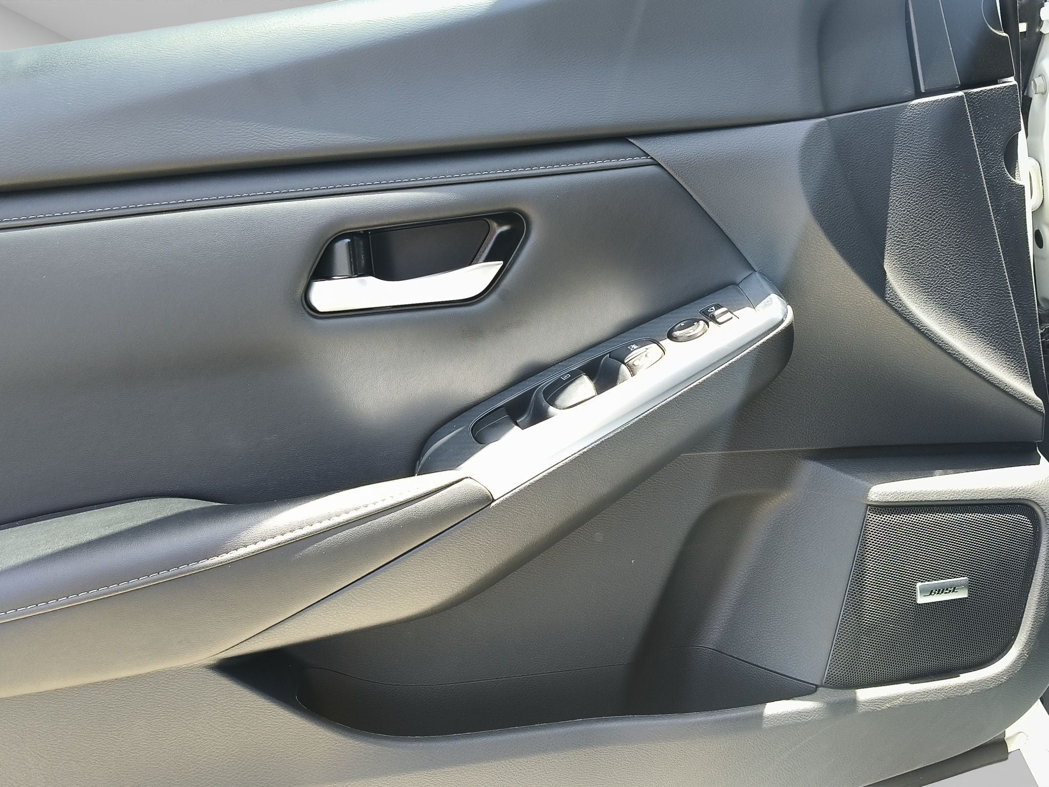 2025 Nissan Sentra 2.0 SR Platinum At