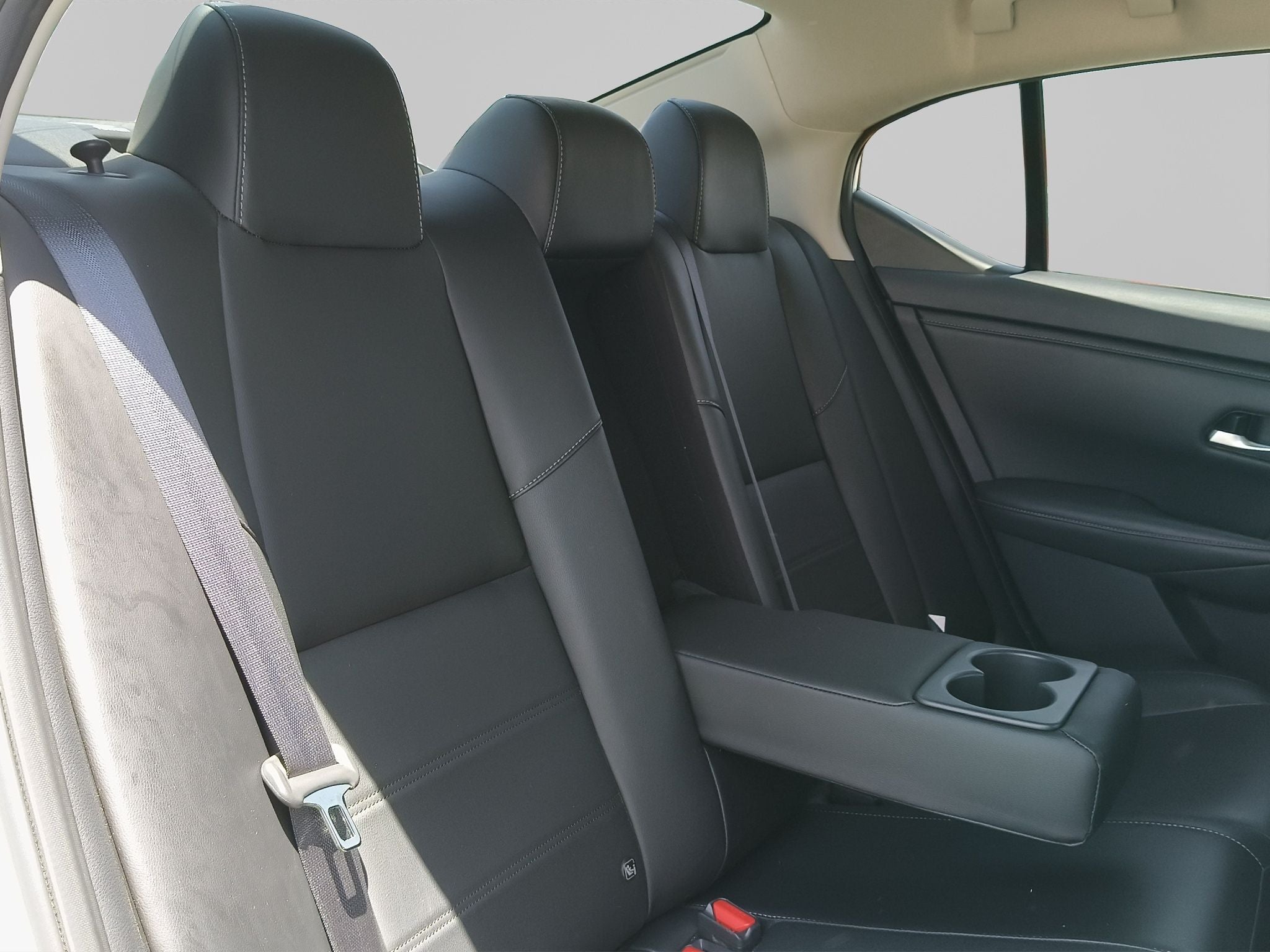 2025 Nissan Sentra 2.0 SR Platinum At