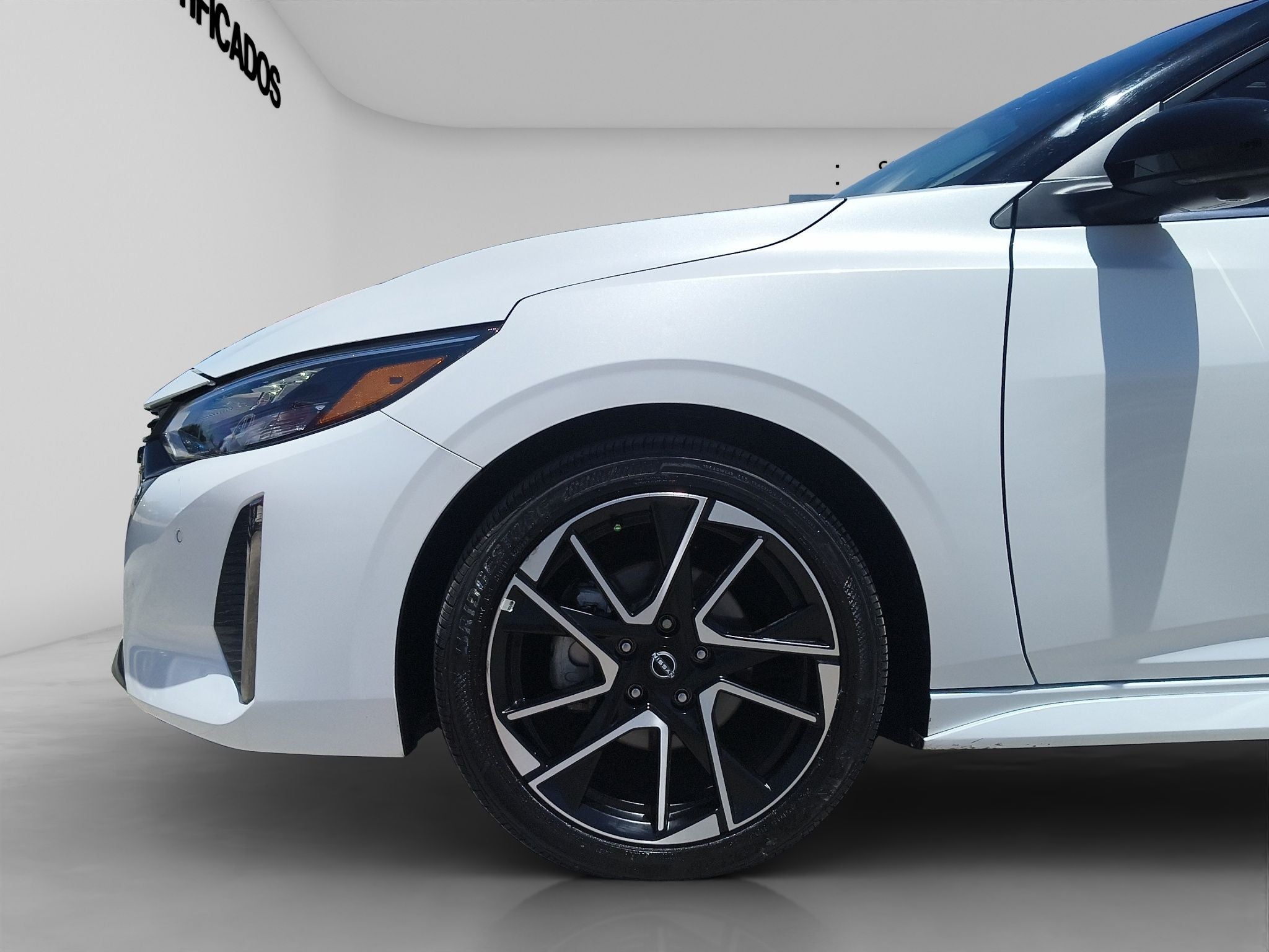 2025 Nissan Sentra 2.0 SR Platinum At