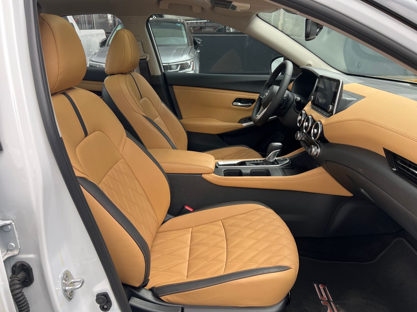 2025 Nissan Sentra 2.0 SR Platinum At