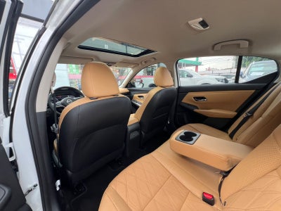 2025 Nissan Sentra 2.0 SR Platinum At