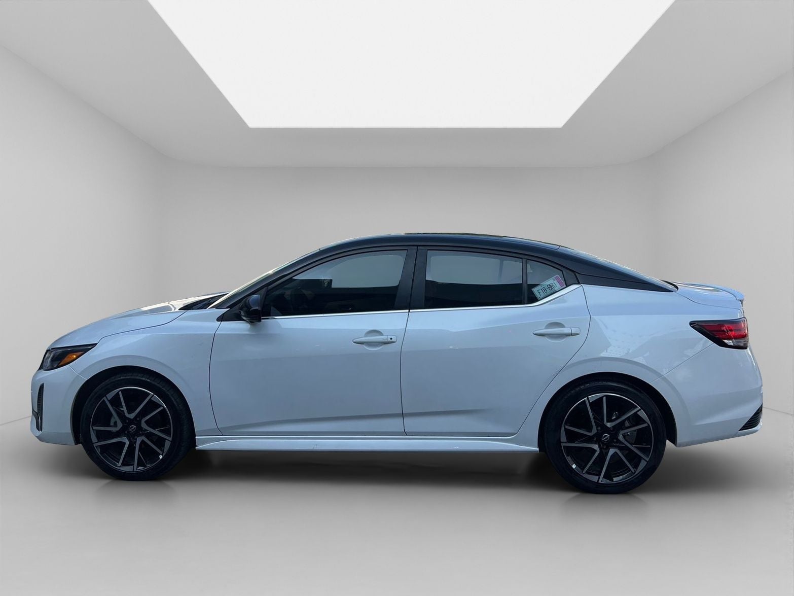 2025 Nissan Sentra 2.0 SR Platinum At