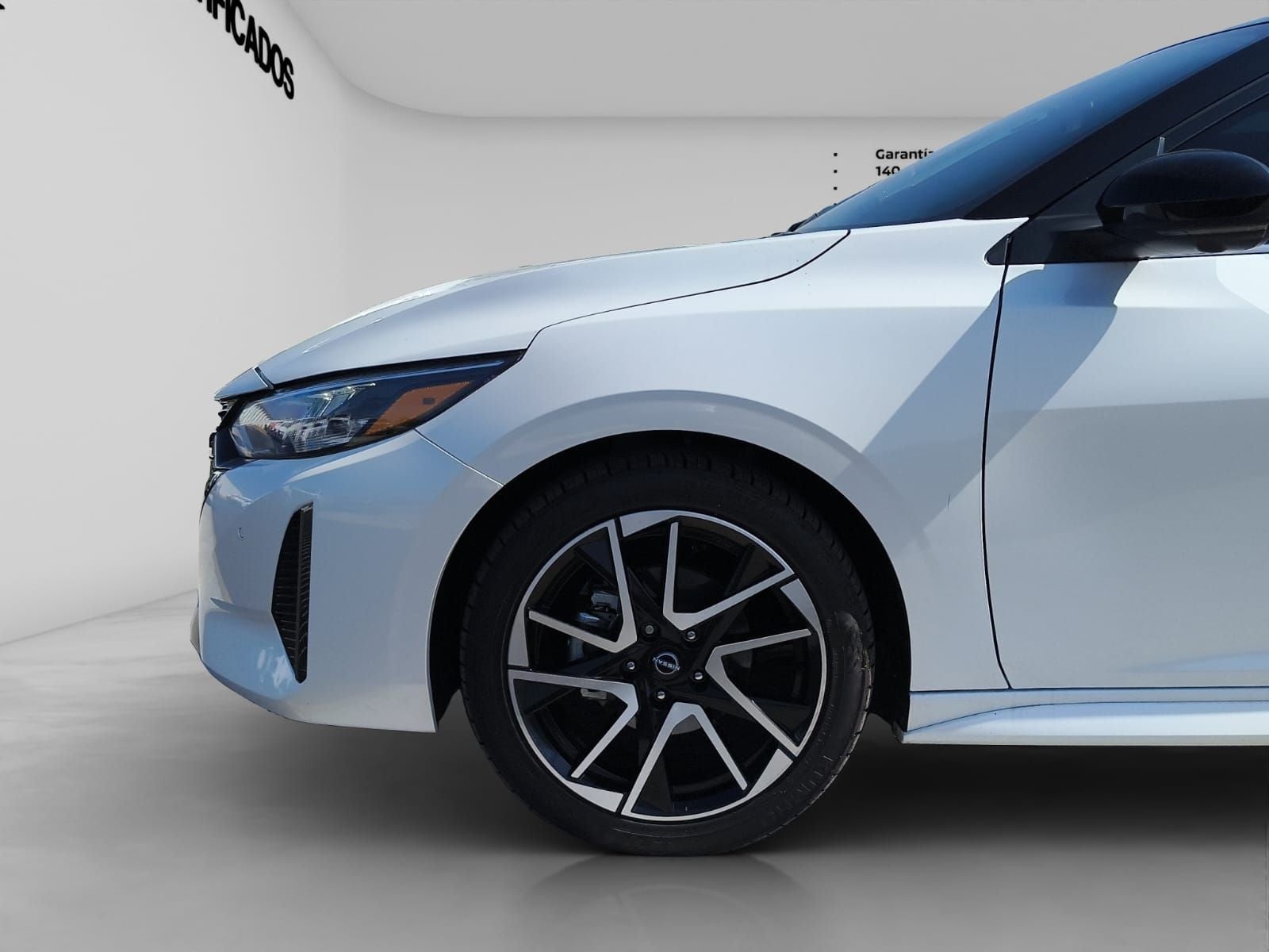 2025 Nissan Sentra 2.0 SR Platinum At