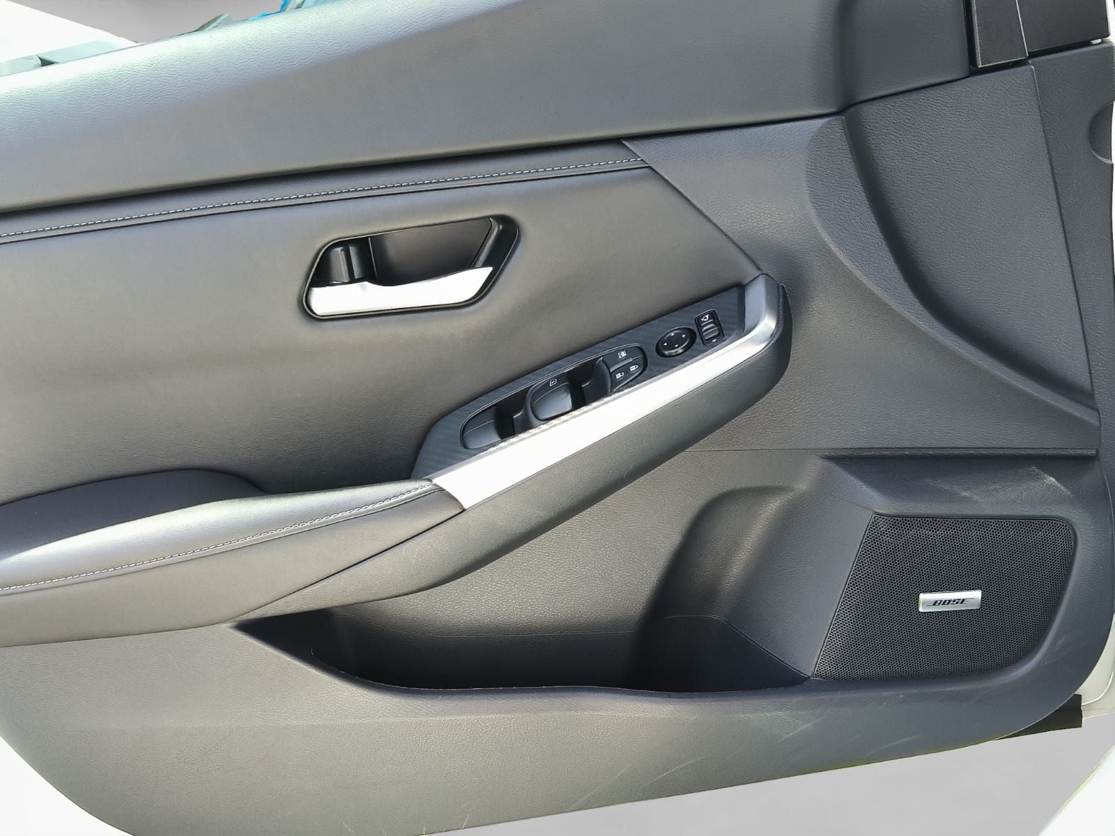 2025 Nissan Sentra 2.0 SR Platinum At