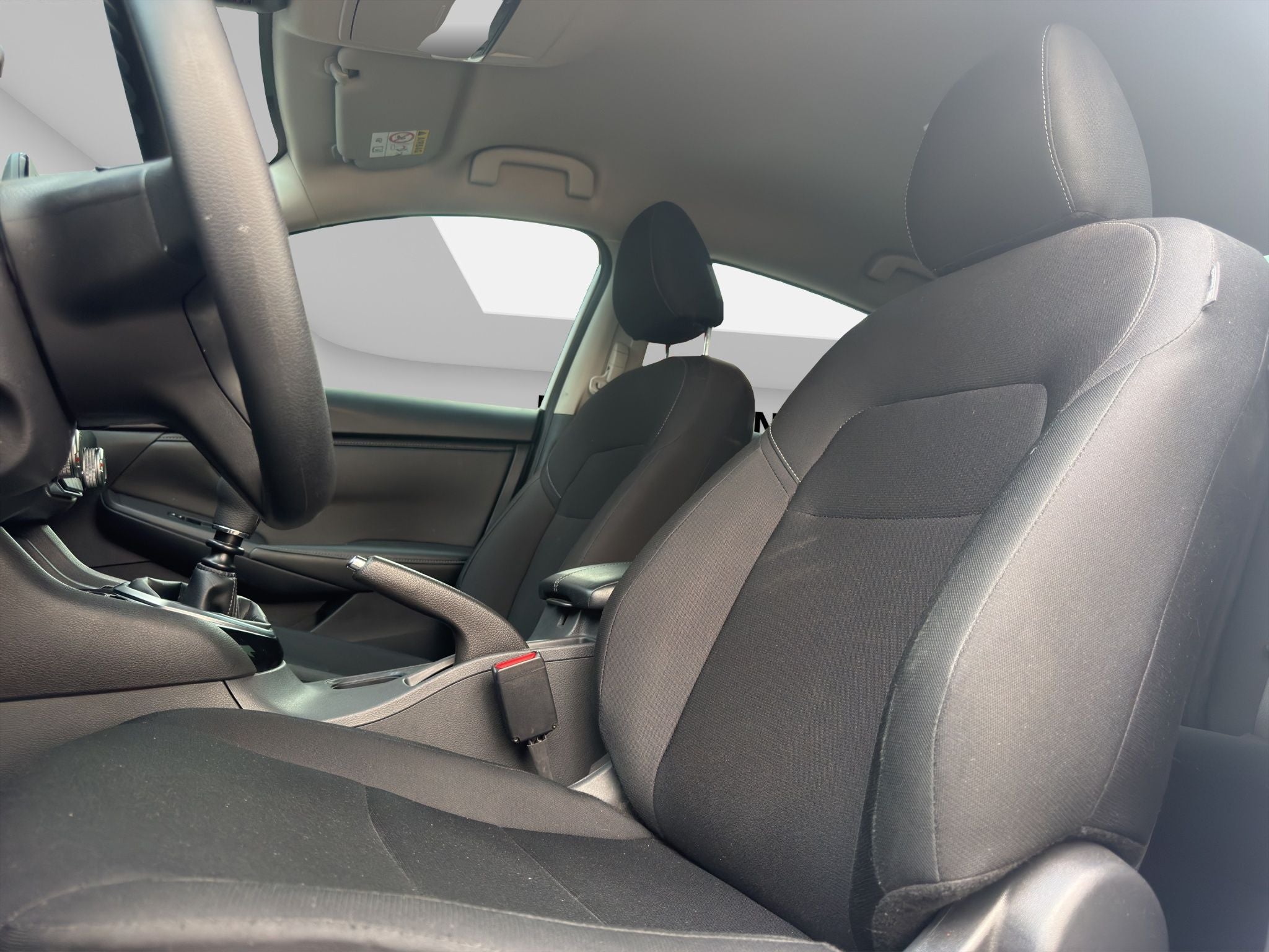 2025 Nissan Sentra 2.0 Sense Mt