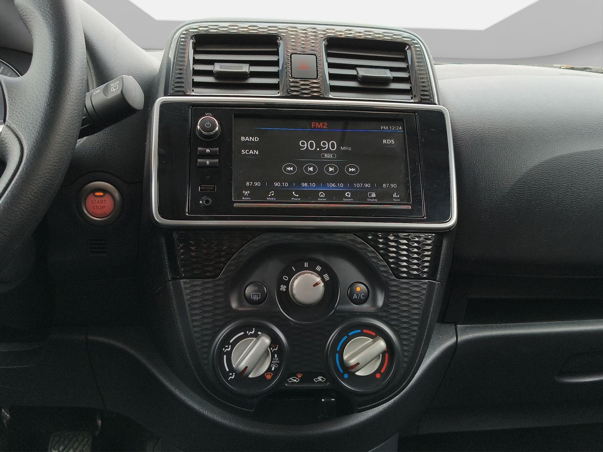 2025 Nissan March 1.6 Advance Mt