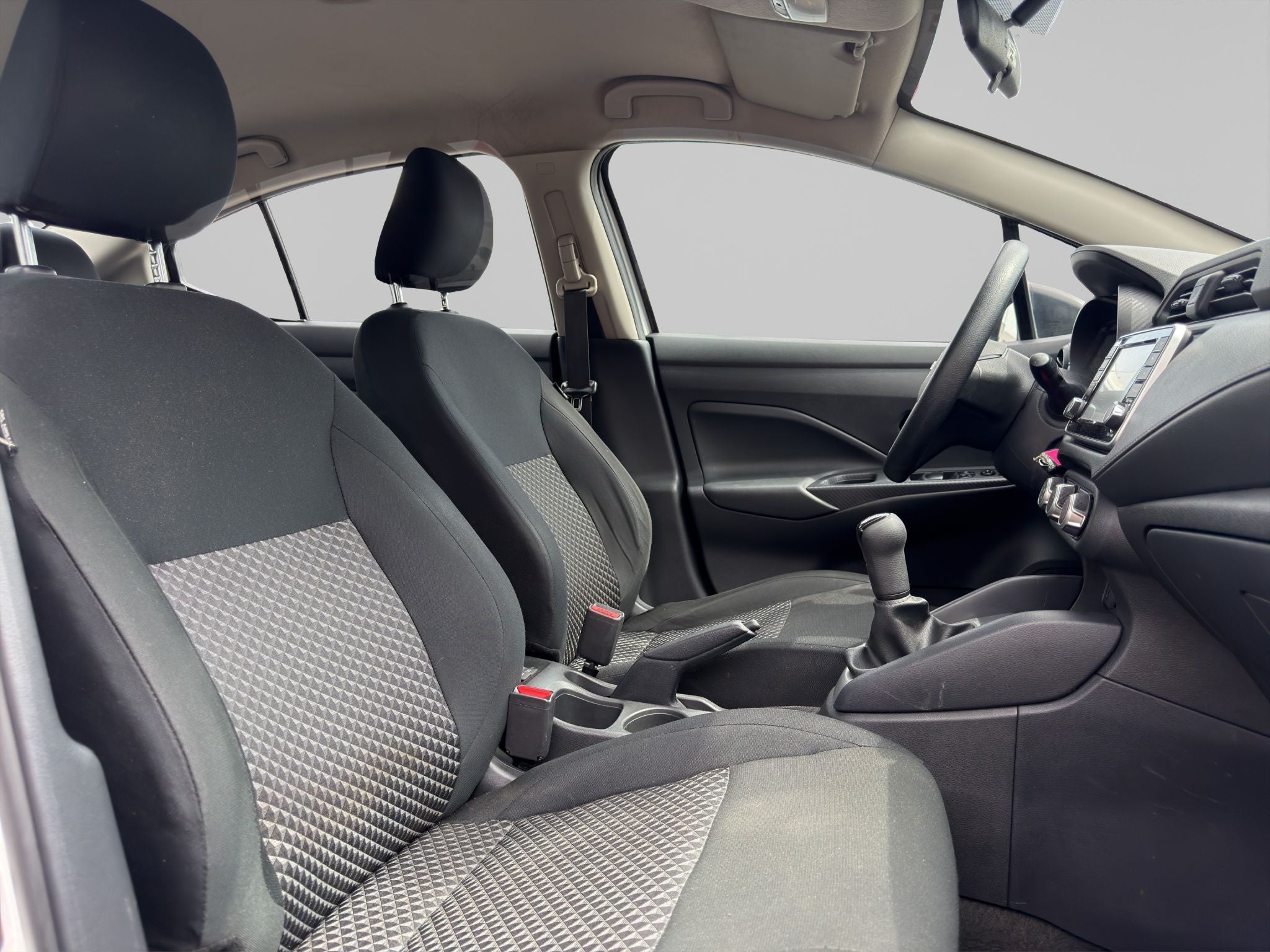 2024 Nissan Versa 1.6 Sense Mt