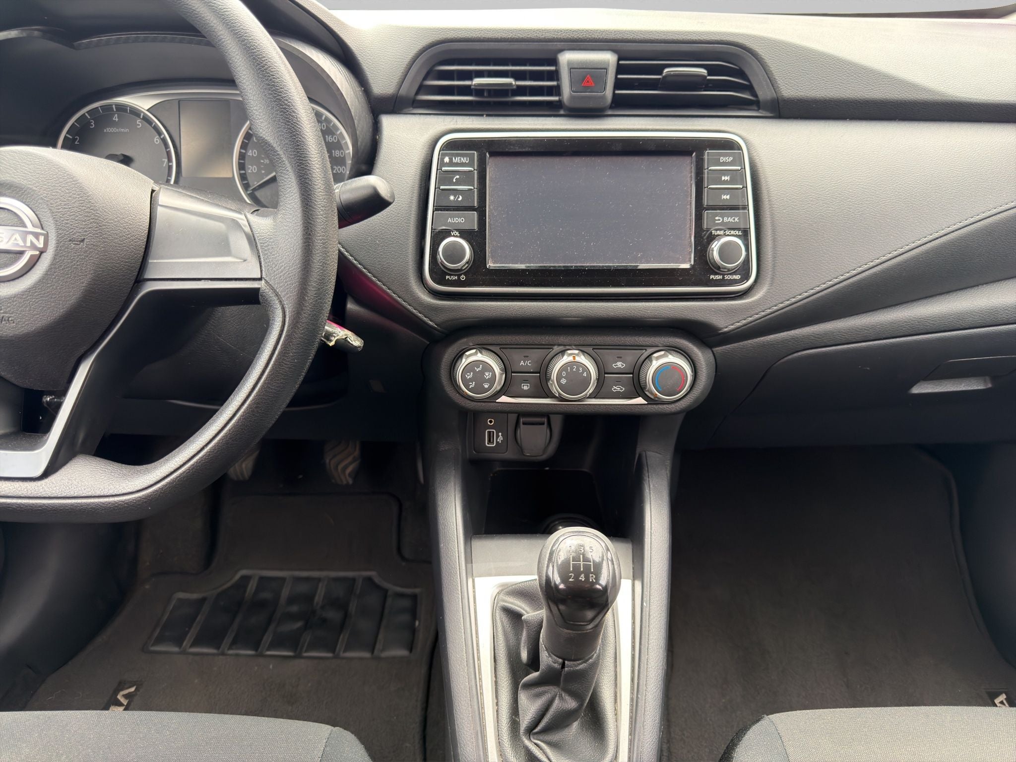 2024 Nissan Versa 1.6 Sense Mt