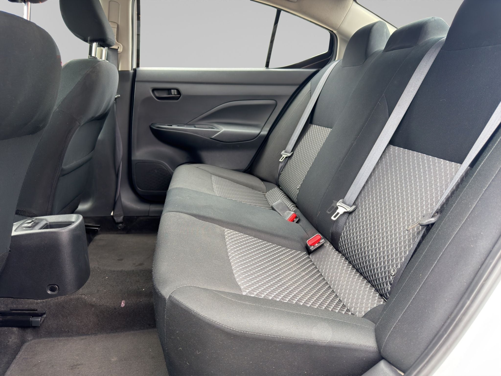 2024 Nissan Versa 1.6 Sense Mt