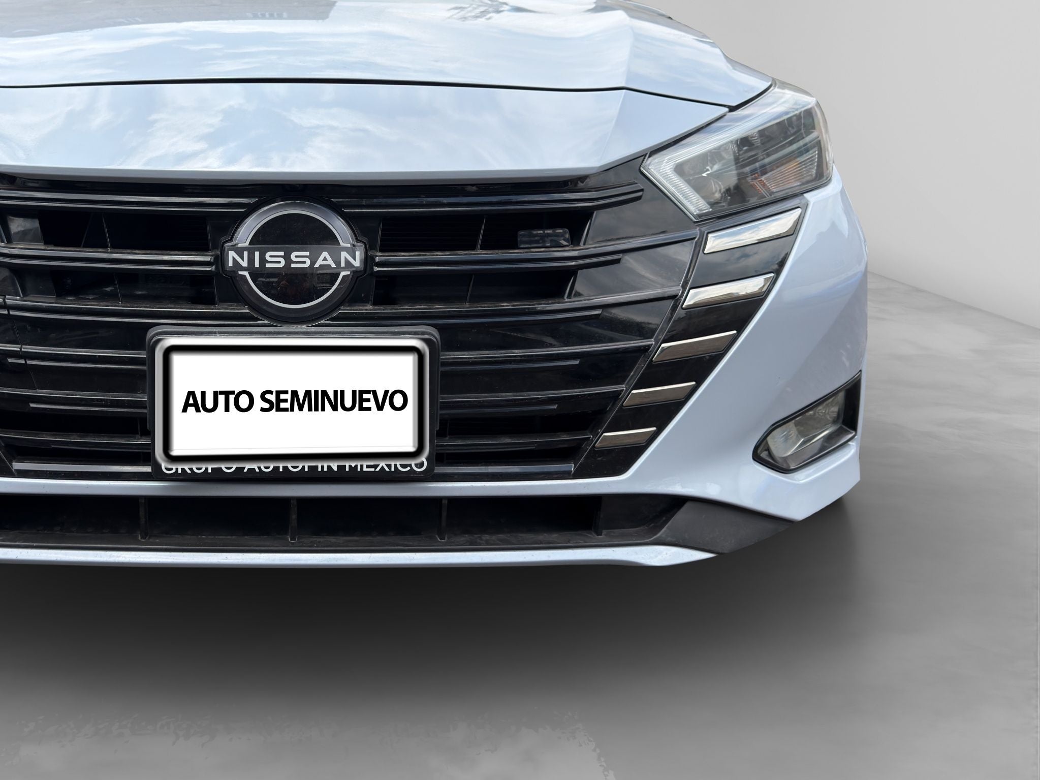 2024 Nissan Versa 1.6 SR At