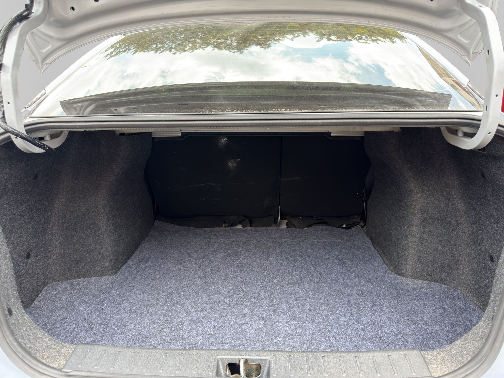 2024 Nissan Versa 1.6 SR At