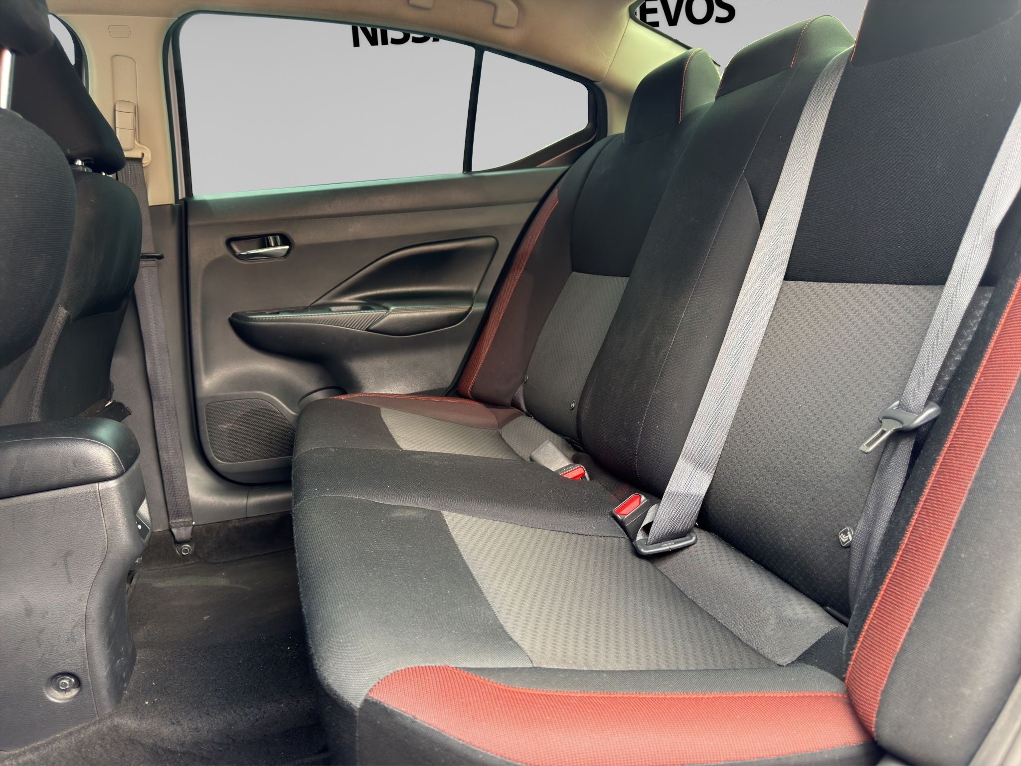 2024 Nissan Versa 1.6 SR At