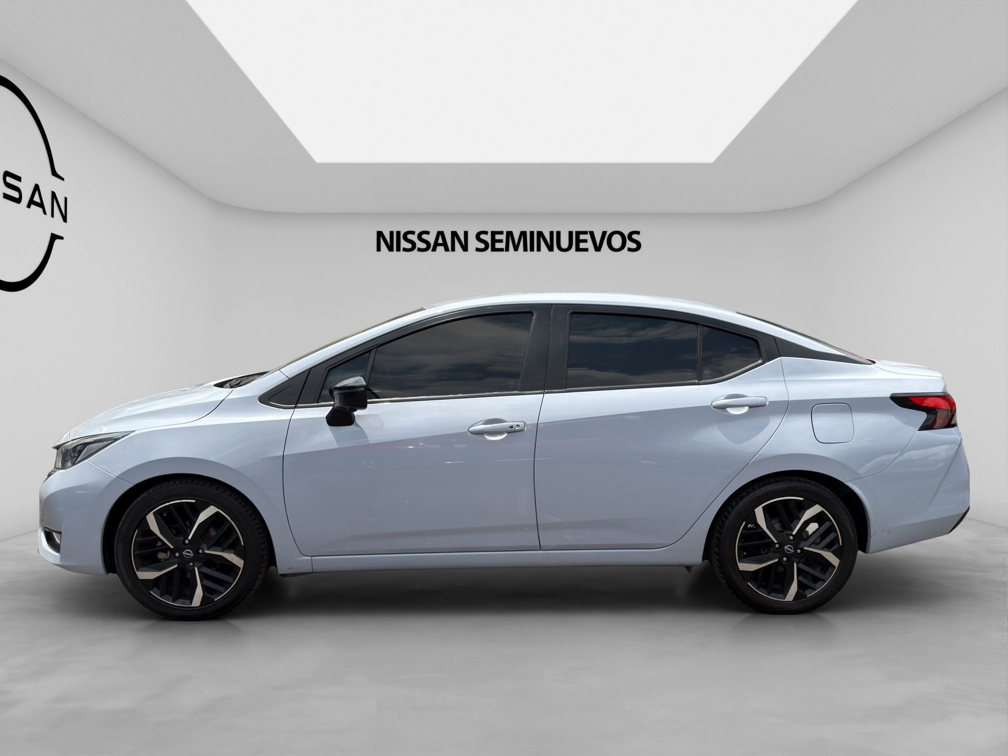 2024 Nissan Versa 1.6 SR At