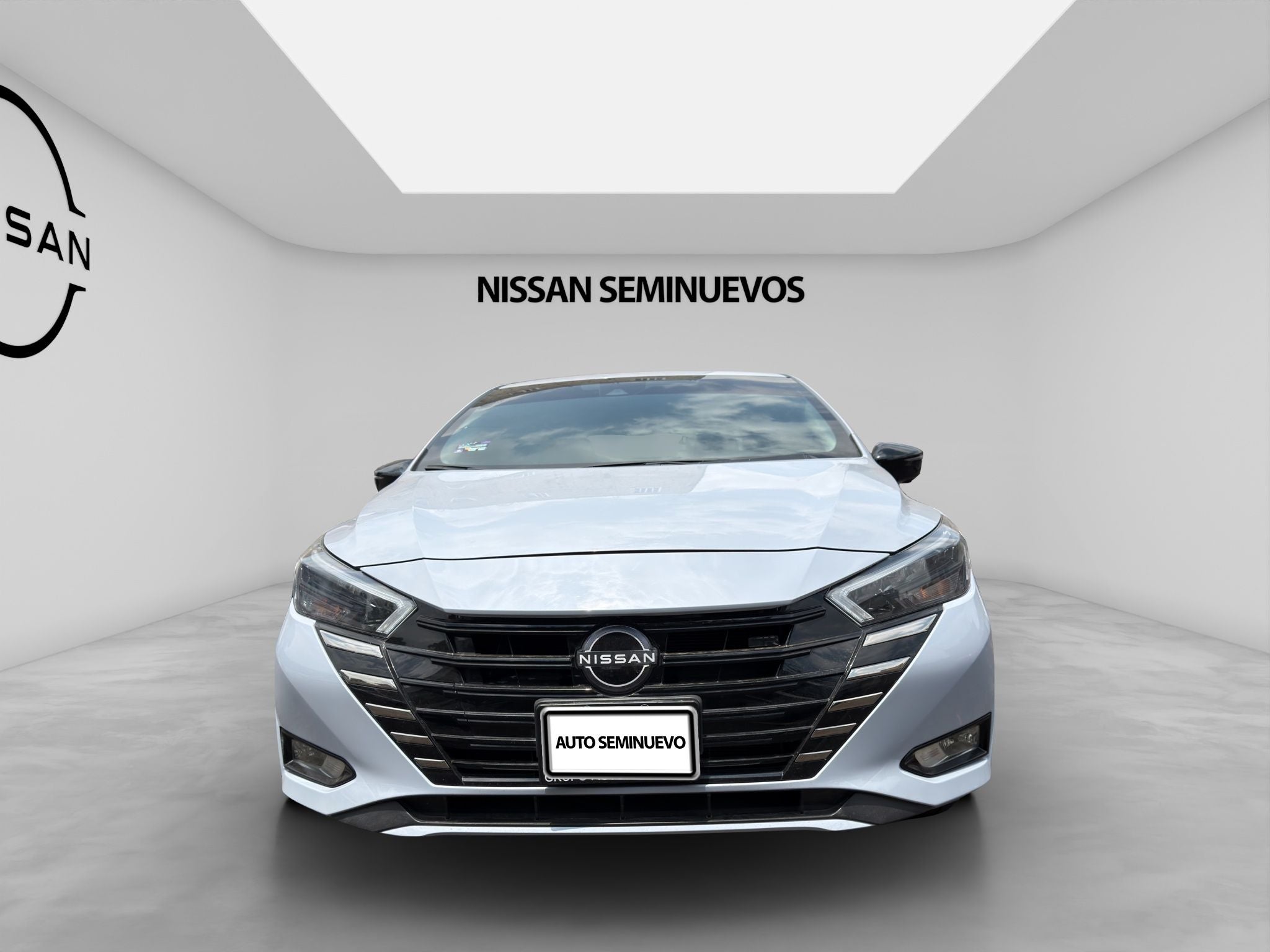 2024 Nissan Versa 1.6 SR At