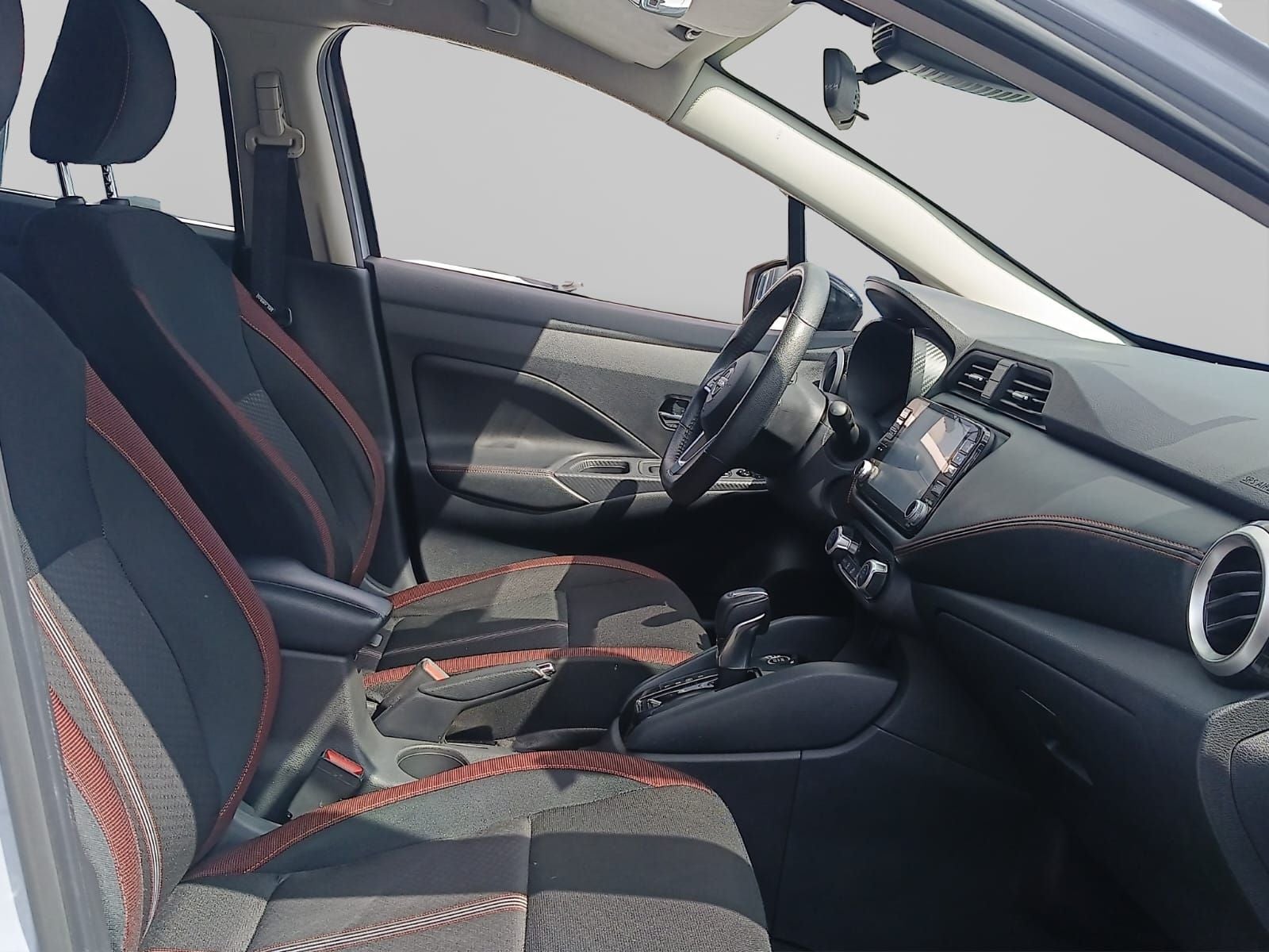 2025 Nissan Versa 1.6 SR At