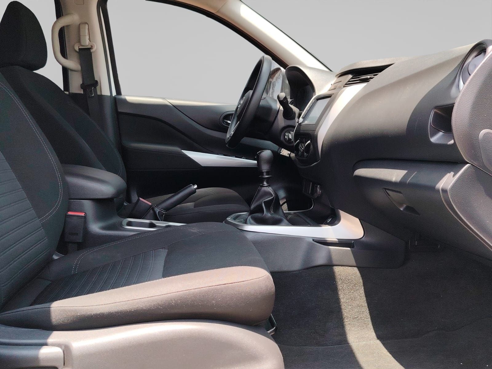 2024 Nissan Frontier 2.5 Le At