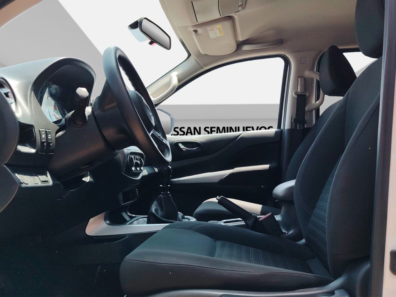 2024 Nissan Frontier 2.5 Le At