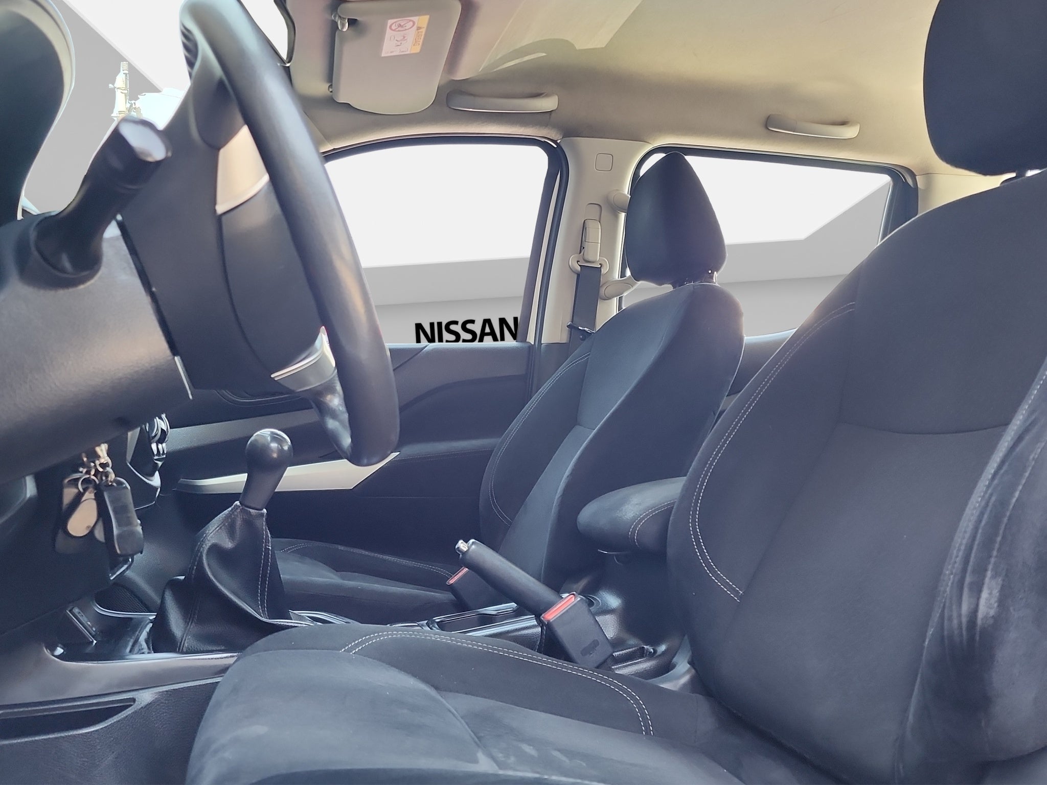 2019 Nissan NP300 2.5 Doble Cabina S Ac Pack Seg Mt