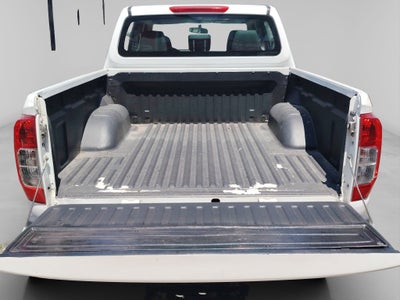 2020 Nissan NP300 Doble Cabina 2.5 SE Paq Seguridad Mt