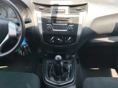 2020 Nissan NP300 Doble Cabina 2.5 SE Paq Seguridad Mt