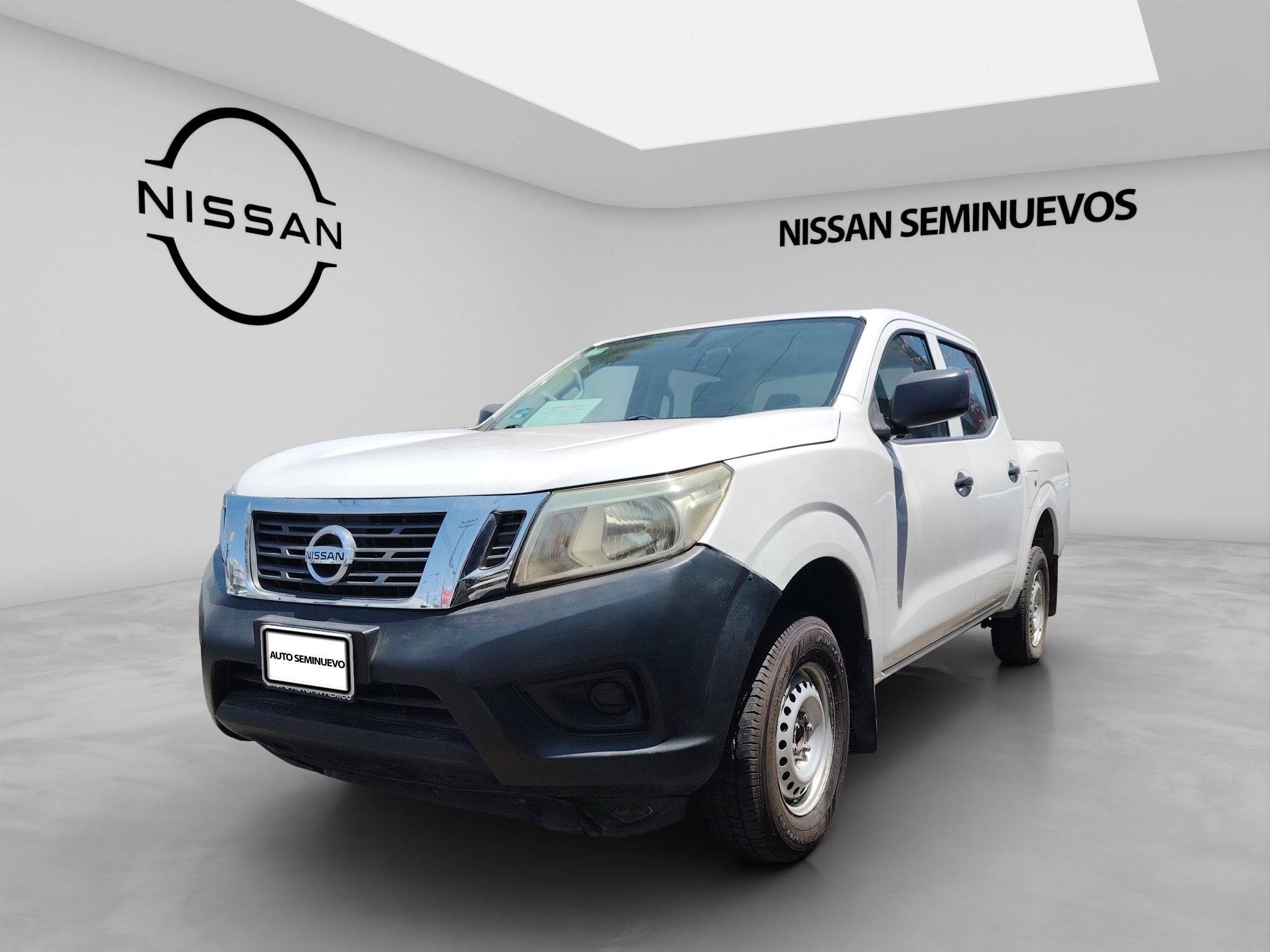 2020 Nissan NP300 Doble Cabina 2.5 SE Paq Seguridad Mt