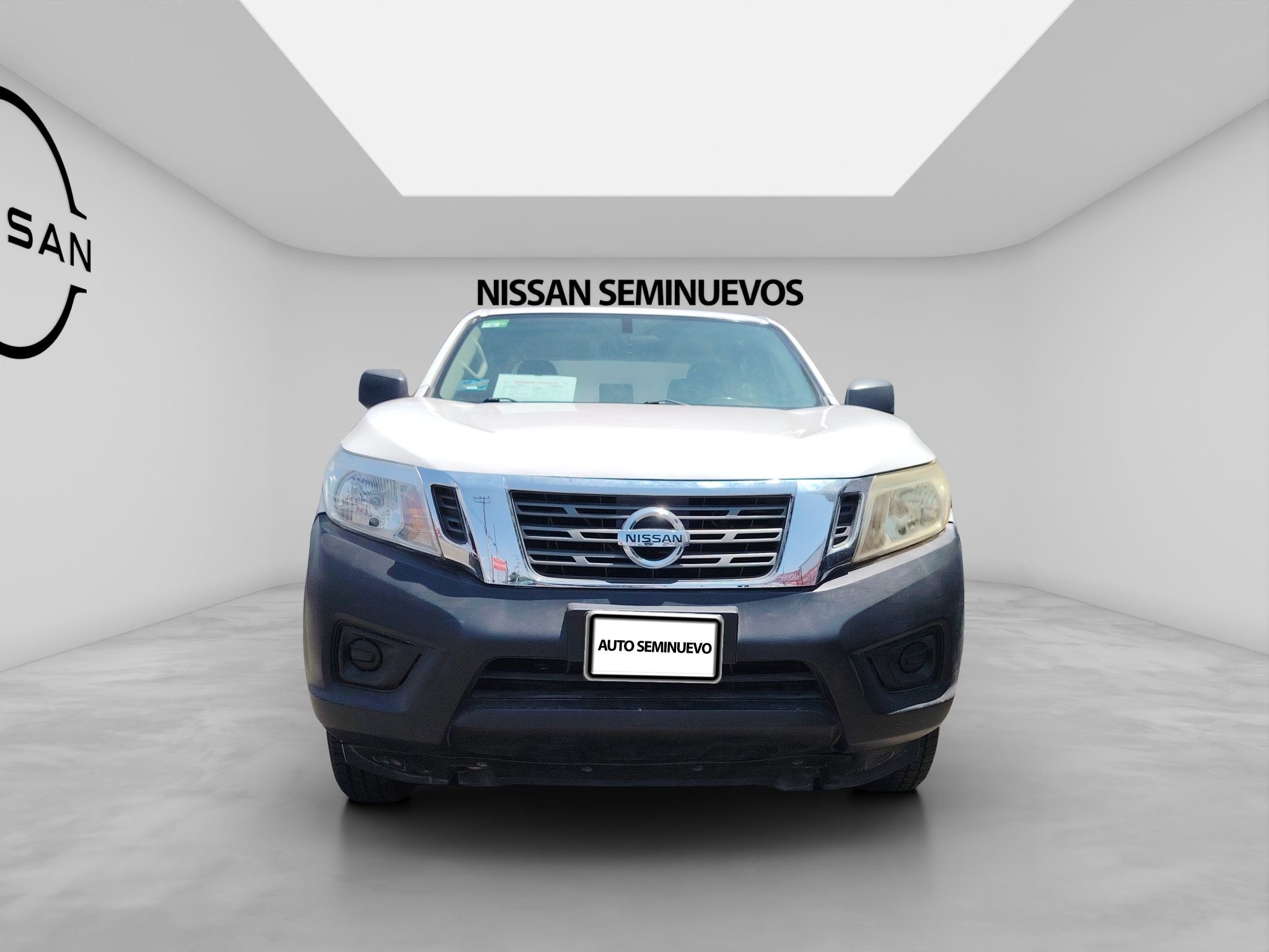 2020 Nissan NP300 Doble Cabina 2.5 SE Paq Seguridad Mt