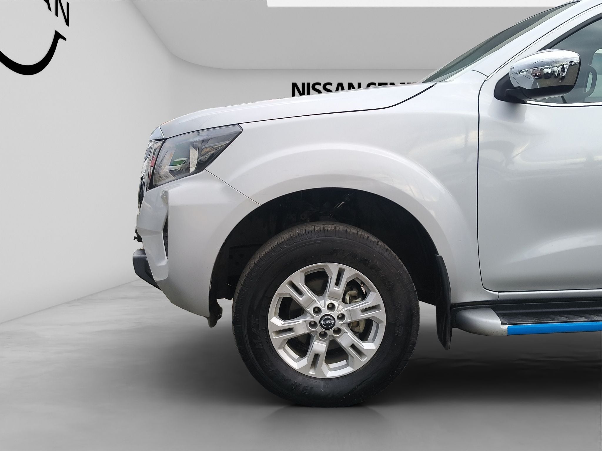 2023 Nissan Frontier 2.5 Le Mt