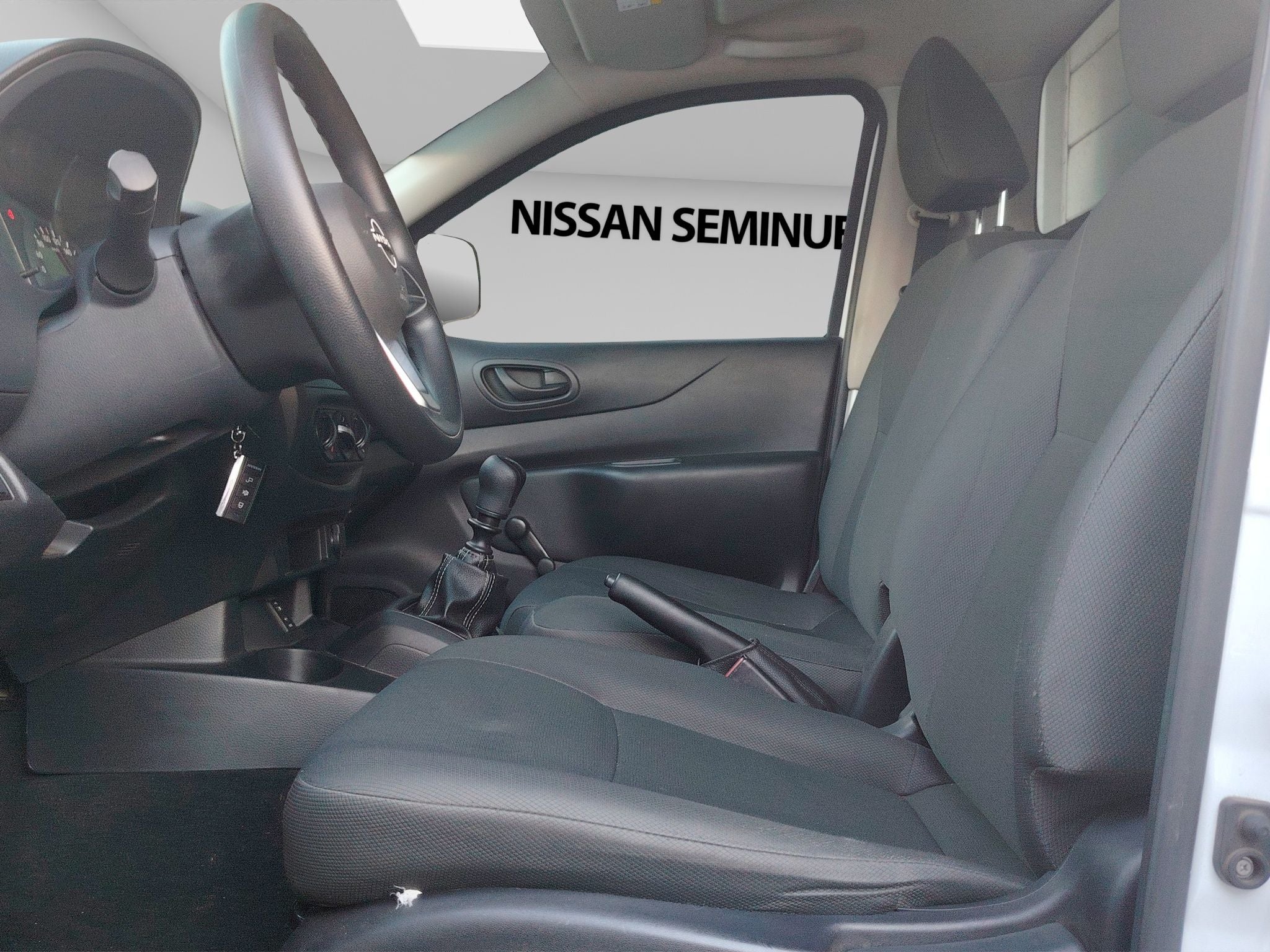 2023 Nissan NP300 2.5 Chasis AC Mt