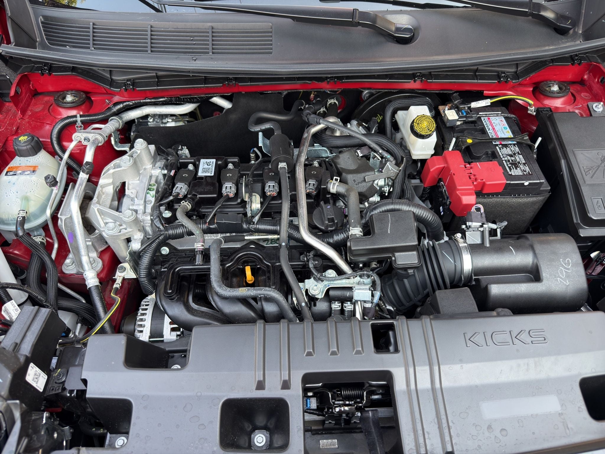 2025 Nissan Kicks 2.0 Advance At