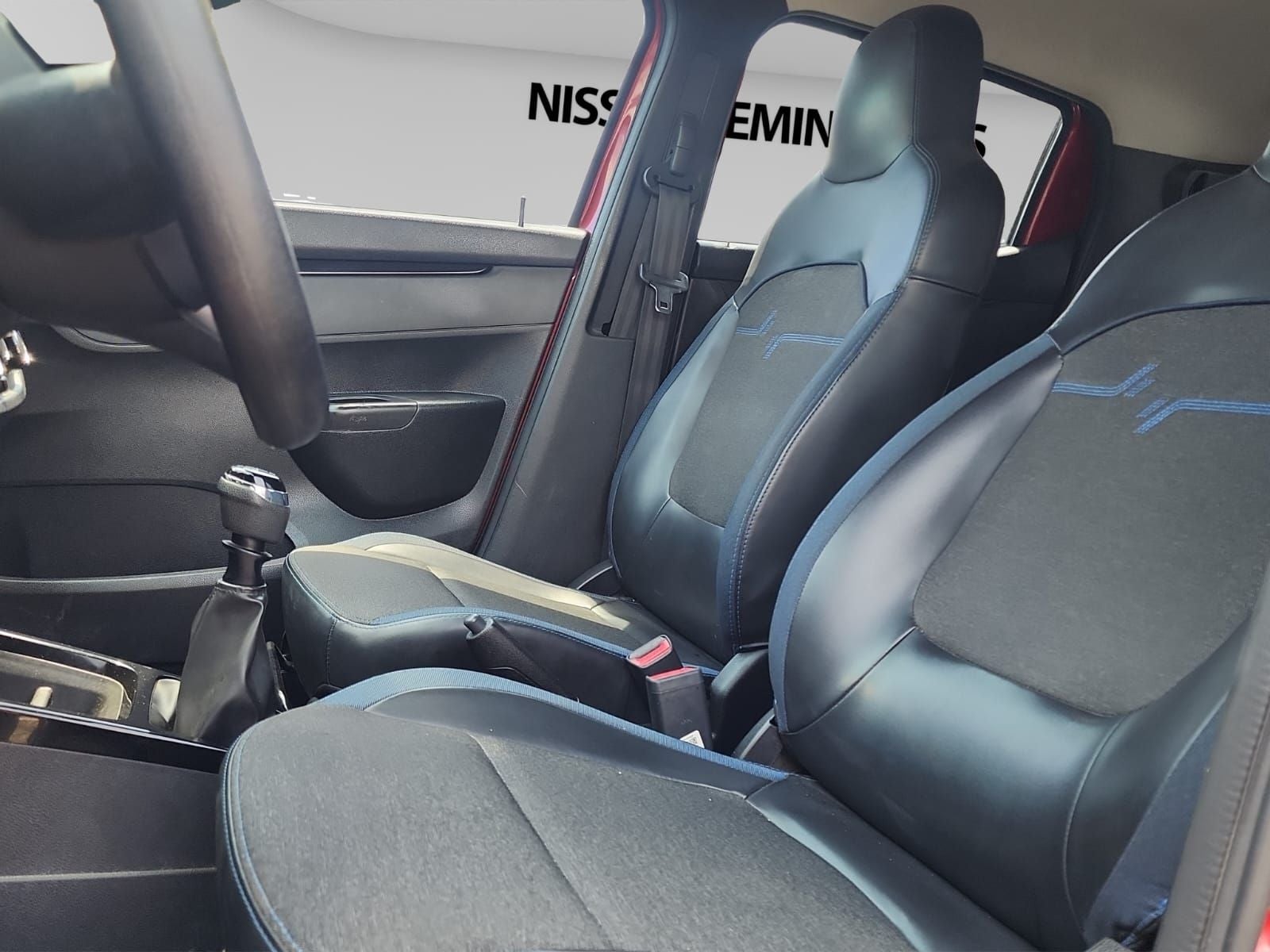 2024 Renault Kwid 1.0 Iconic Mt