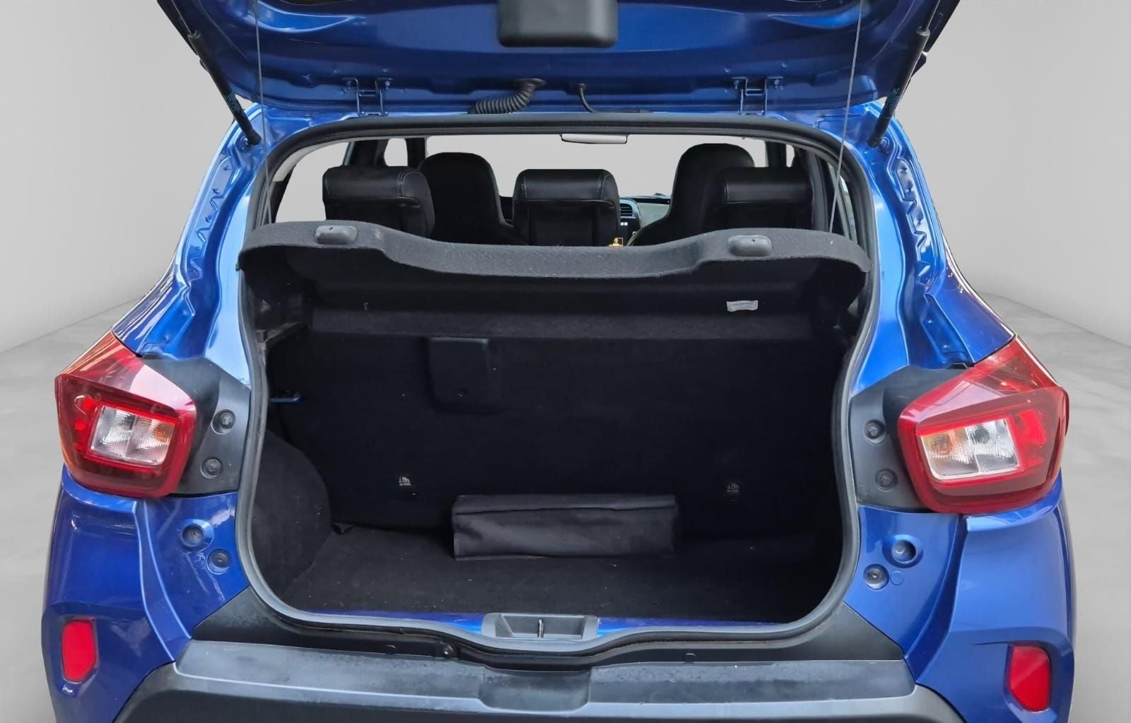 2025 Renault Kwid 1.0 Iconic Mt