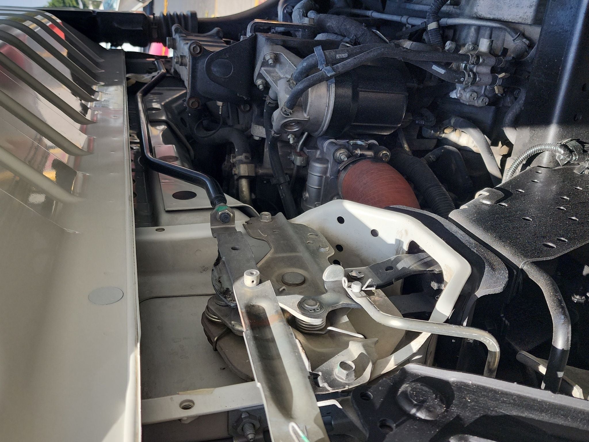 2020 Isuzu Elf 400 H Larga 3.36m Mt