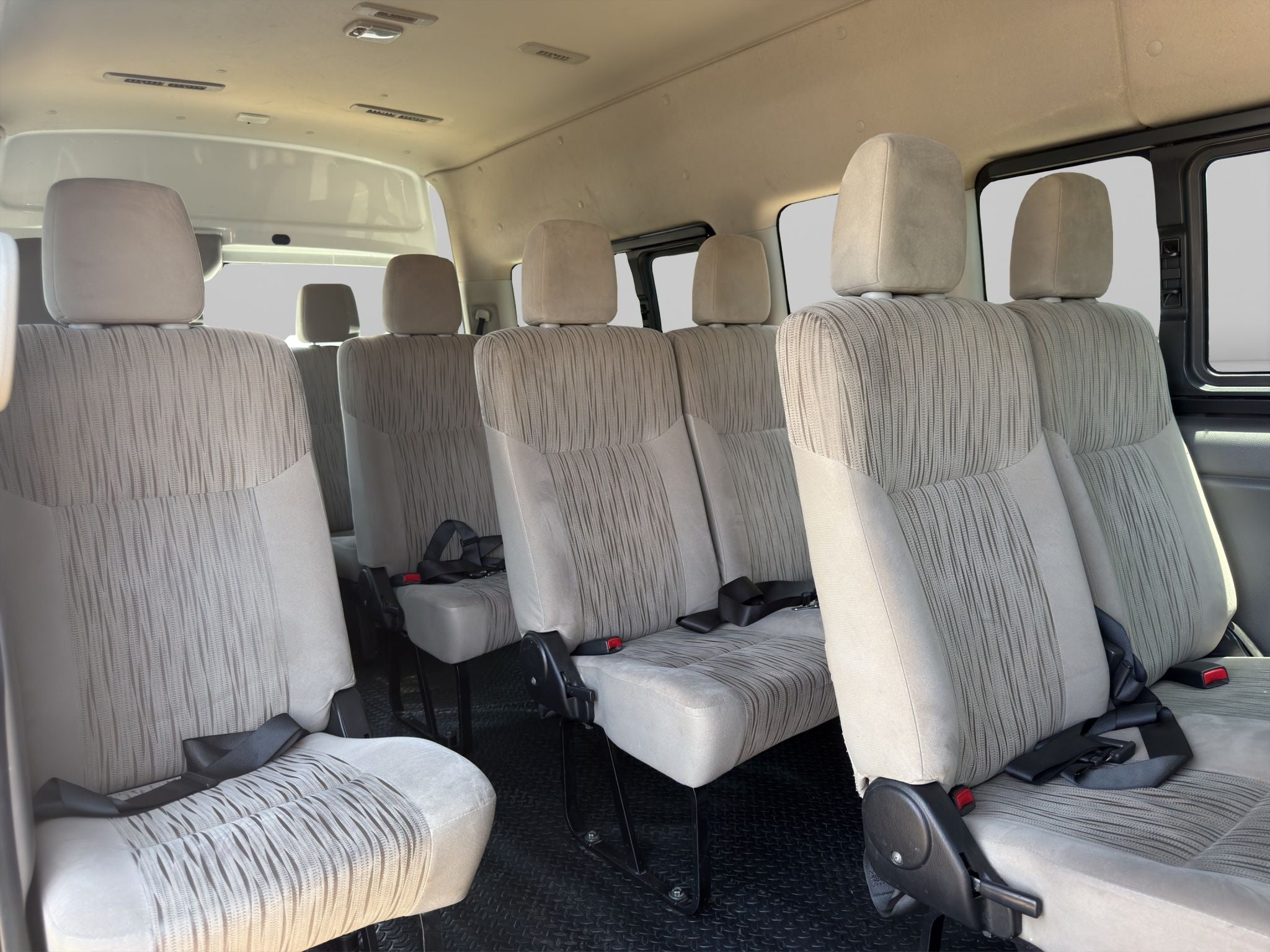 2022 Nissan Urvan 2.5 15 Pas Amplia Aa Mt