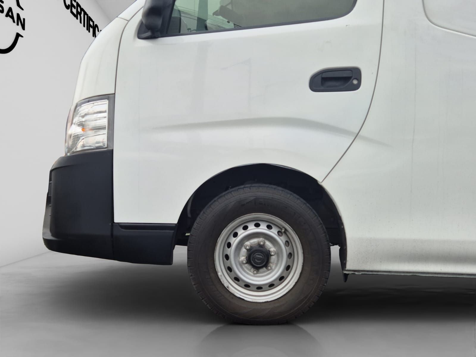 2023 Nissan Urvan 2.5 Panel Amplia AA Mt