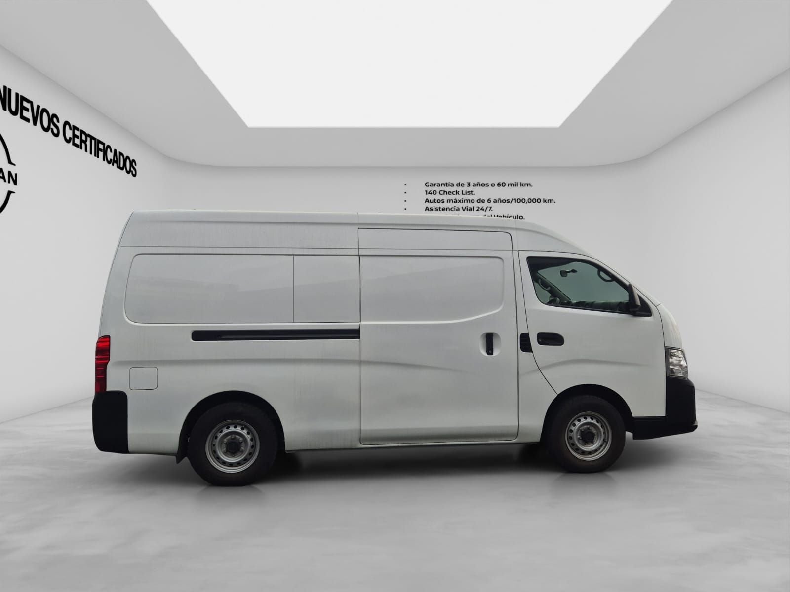 2023 Nissan Urvan 2.5 Panel Amplia AA Mt