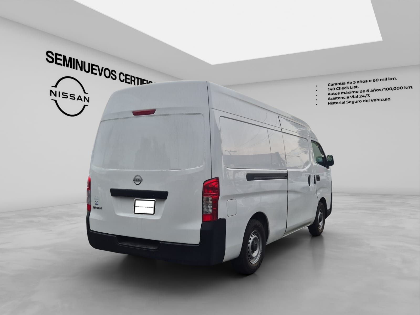 2023 Nissan Urvan 2.5 Panel Amplia AA Mt