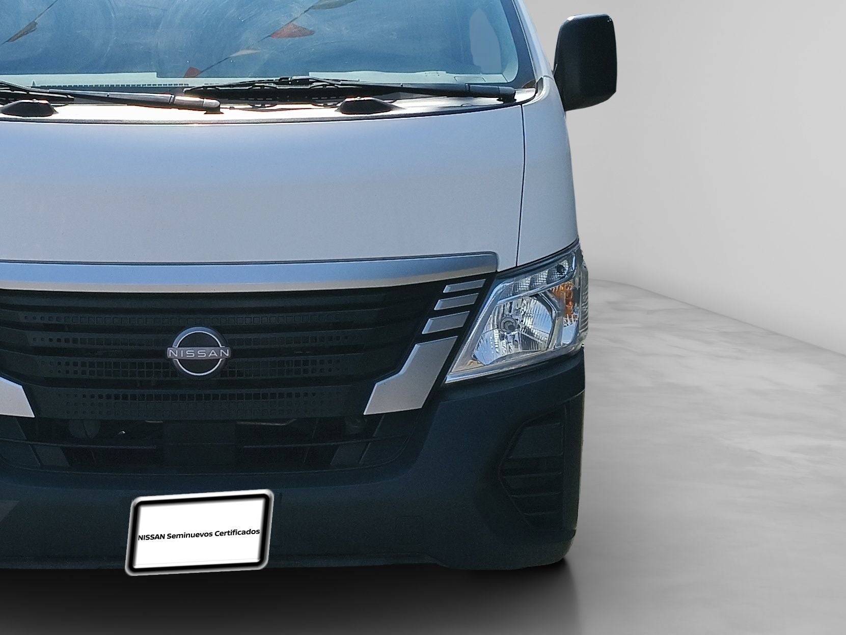 2024 Nissan Urvan 2.5 Panel Amplia AA Mt