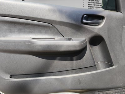 2024 Nissan Urvan 2.5 Panel Amplia AA Mt