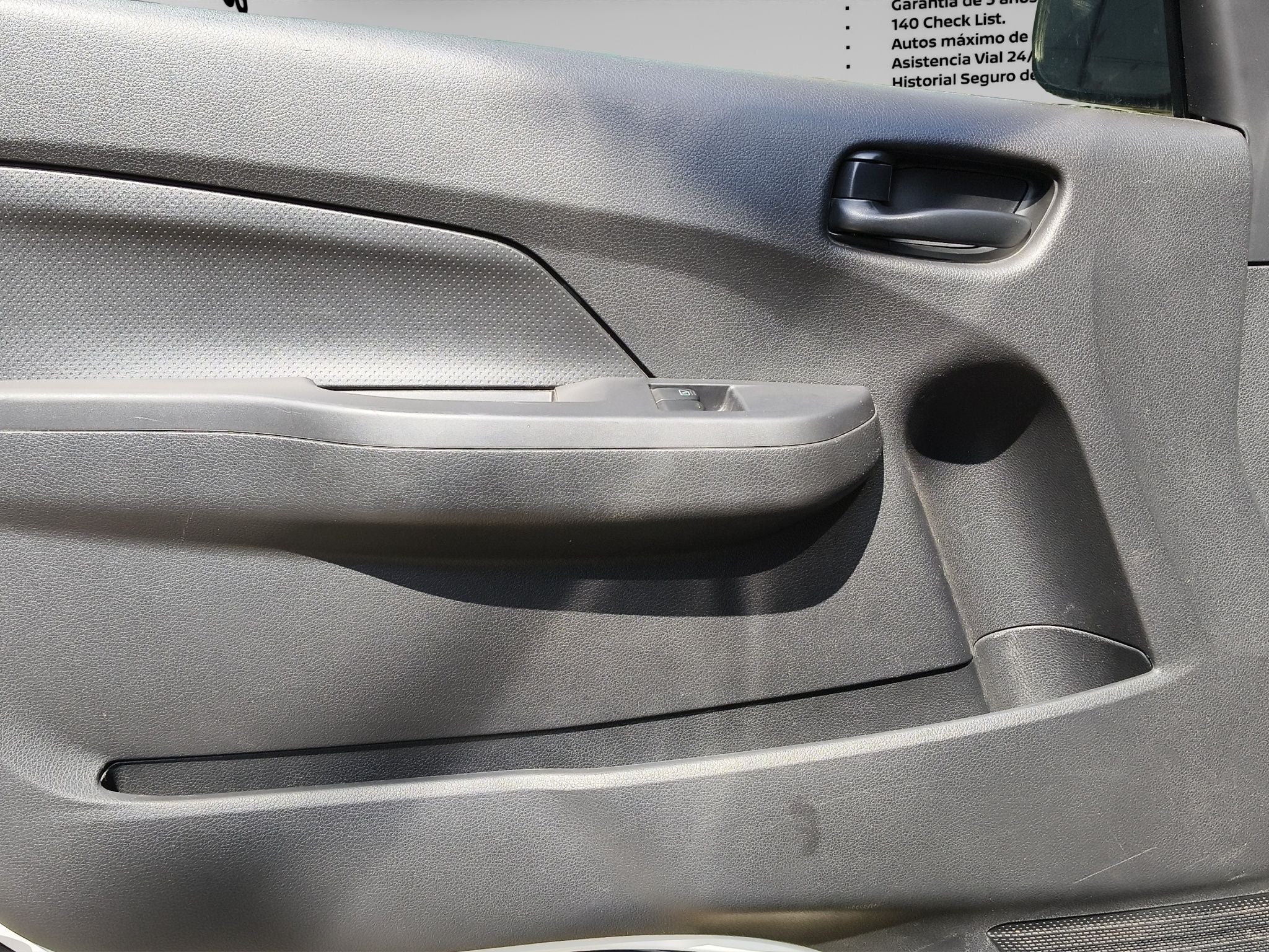 2024 Nissan Urvan 2.5 Panel Amplia AA Mt