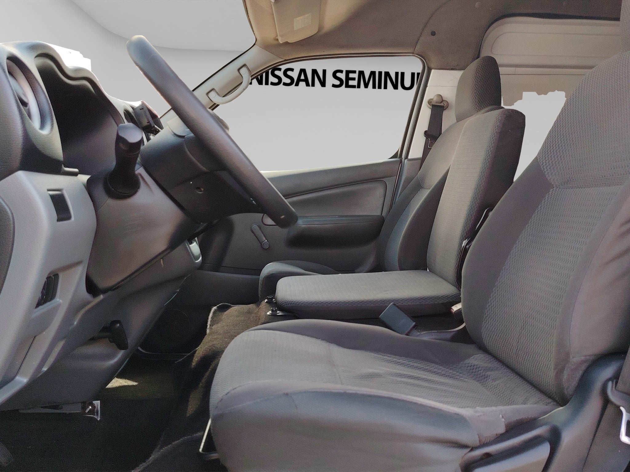 2021 Nissan Urvan 2.5 Panel Ventanas Amplia Paquete Seguridad Mt