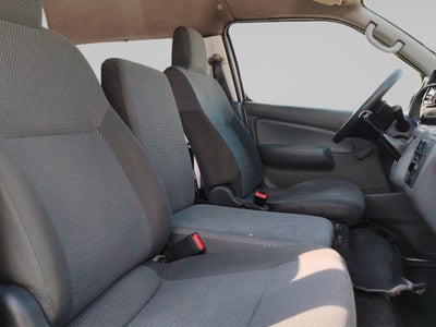 2021 Nissan Urvan 2.5 Panel Ventanas Amplia Paquete Seguridad Mt